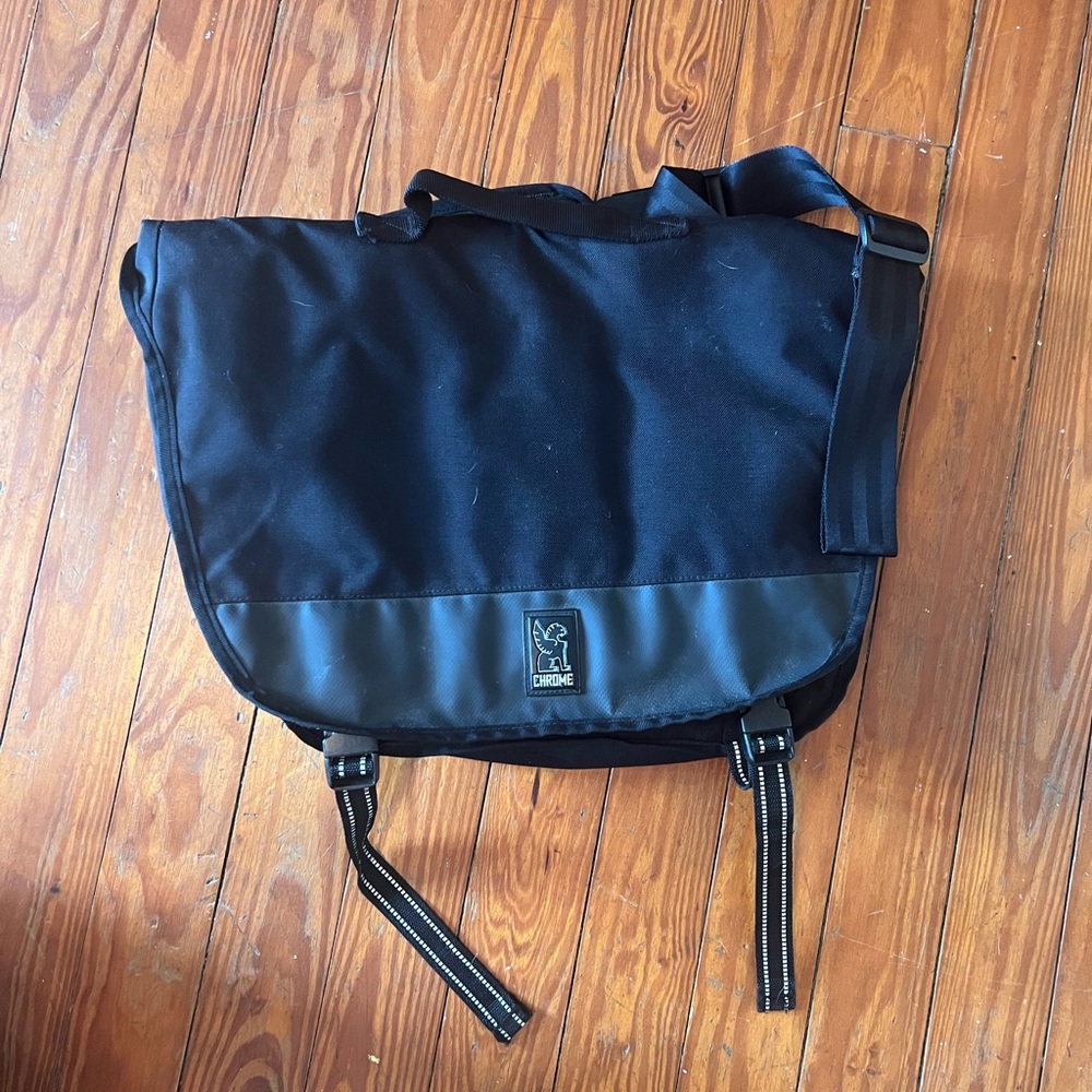 CHROME Black Messenger Bag
